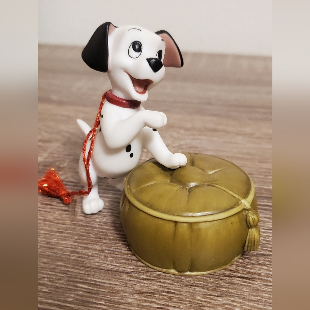 Vintage 1995 Walt Disney Collection Disney 101 Dalmatian's Lucky Ornament Figure
